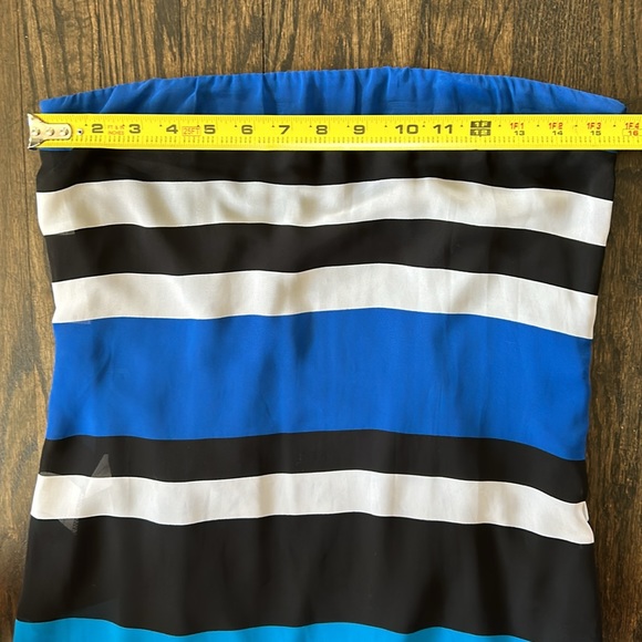 Cache long strapless with side zipper size 6 - lined with overlay - Picture 3 of 7